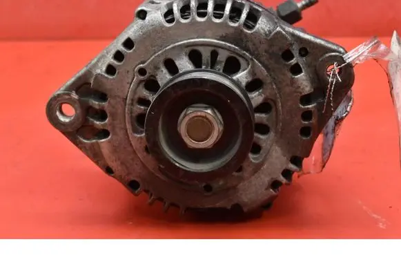 Opel Corsa C Generator/alternator 