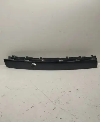 Audi A8 S8 D3 4E Front bumper splitter molding 4E0807224B 4E0807224A