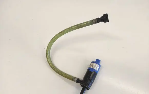 Peugeot 407 Headlight washer pump 9641086680 3001168