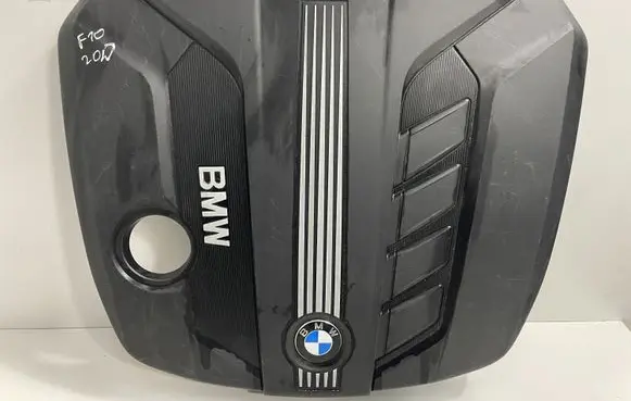BMW 5 F10 F11 Engine cover (trim) 7802847