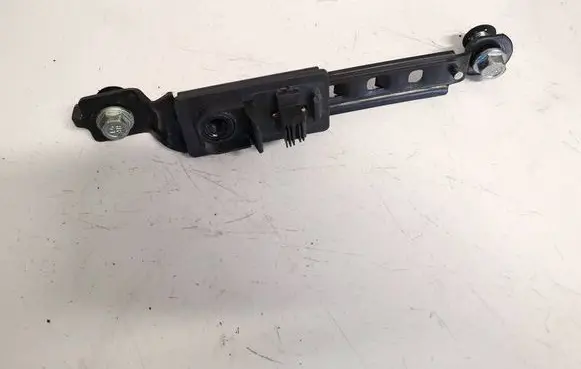 Hyundai Tucson JM Seat belt adjustment rail 1019625