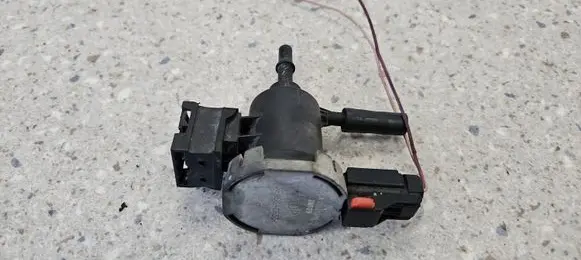 Mercedes-Benz GL X166 Vacuum valve A0014760532 A0004764536