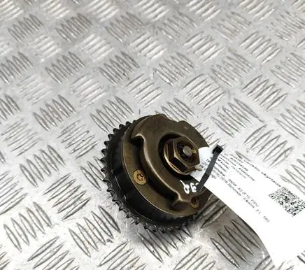 BMW X5 F15 Camshaft pulley/ VANOS 7583818 7598215