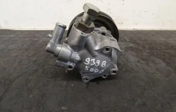 Alfa Romeo Giulietta Power steering pump 51879792 7651955167