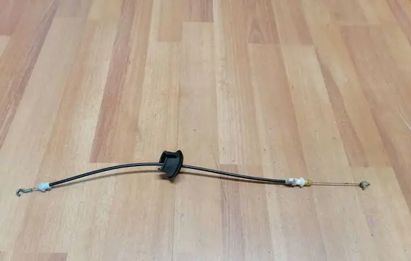Audi A4 S4 B7 8E 8H Front door cable line 8E0837085F
