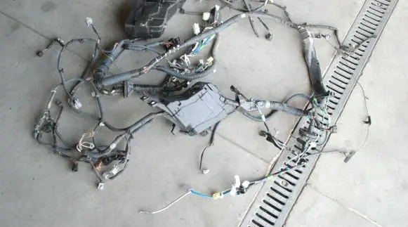 Toyota RAV 4 (XA30) EUR ISO radio connector 