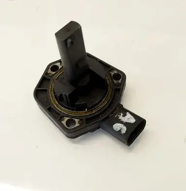 Volkswagen PASSAT B5 Oil level sensor 6PR00807902