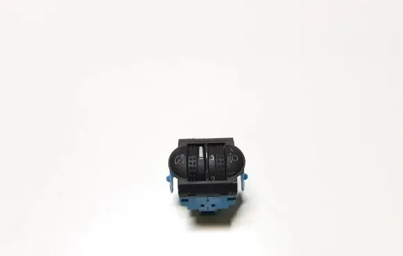 Volkswagen Touareg I Headlight level height control switch 7L6941333D