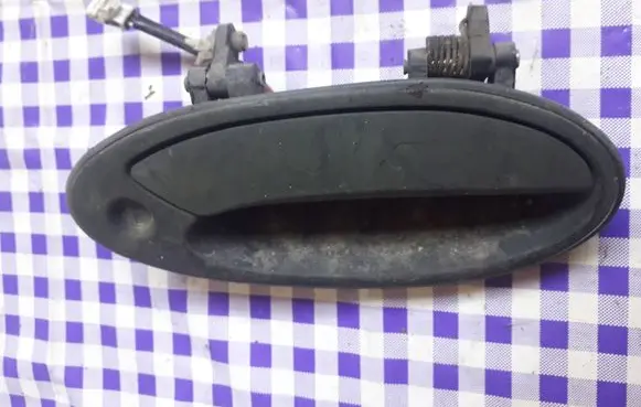 Mitsubishi Colt Front door exterior handle