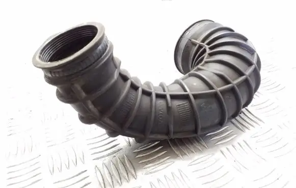 Volvo XC70 Intercooler hose/pipe 08634143