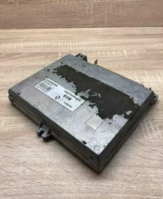Renault Laguna I Engine control unit/module ECU HOM7700860308 S101725111 7700867290