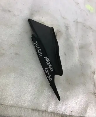 Mazda CX-30 Plastic wing mirror trim cover Dfr551pc1