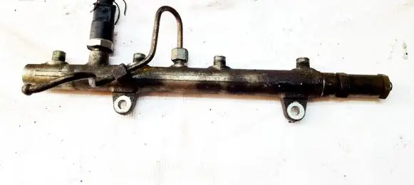 Renault Laguna II Fuel main line pipe 7700114017 0445214024