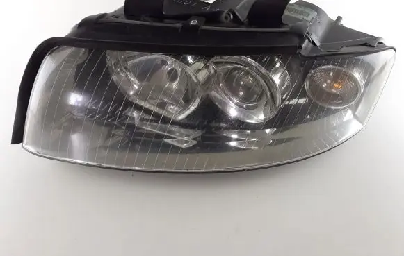 Audi A4 S4 B6 8E 8H Headlight/headlamp 8E0941003P