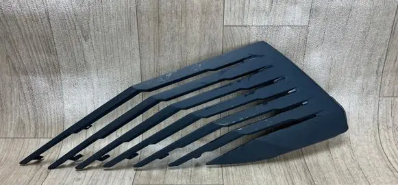 Peugeot 3008 II Front bumper lower grill 9836827077