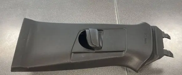 Volvo V40 (B) pillar trim (top) 31307224