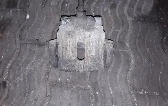 BMW X1 E84 Rear brake caliper NOCODE