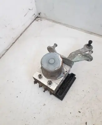 Mercedes-Benz A W169 ABS Pump A0064313812