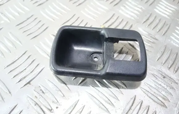 Audi 100 200 5000 C3 Other rear door trim element 443837235A