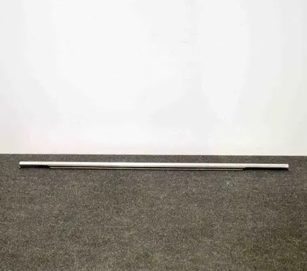 Porsche Cayenne (92A) Rear door glass trim molding 7P0839477