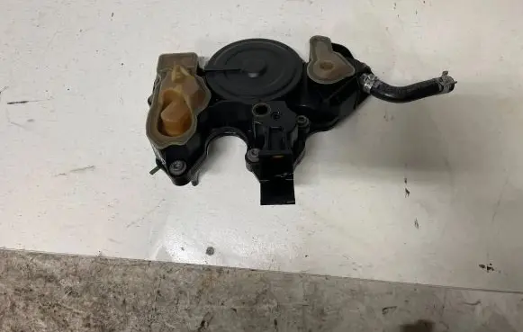 Skoda Superb B8 (3V) Oil breather separator 06K103495BL