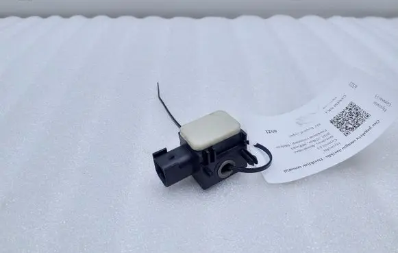 Hyundai Genesis Airbag deployment crash/impact sensor 9592028000