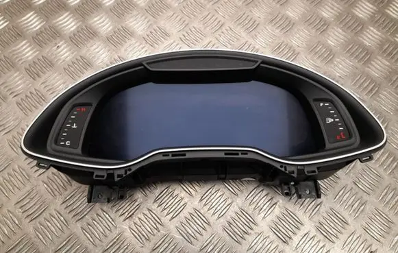 Audi Q7 4M Speedometer (instrument cluster) 4M0920890B