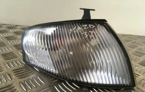 Mazda 323 Front indicator light 21061812