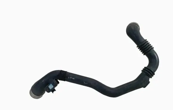 Renault Clio III Intercooler hose/pipe 8200743681