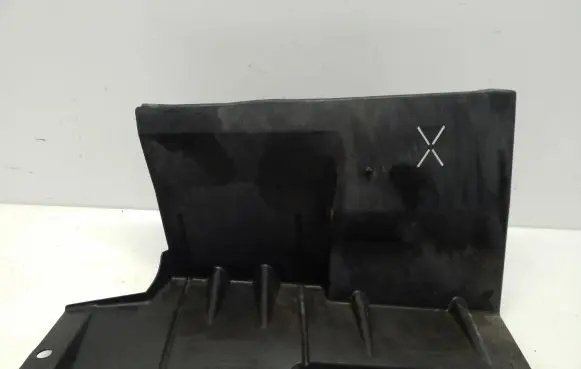Engine splash shield/under tray