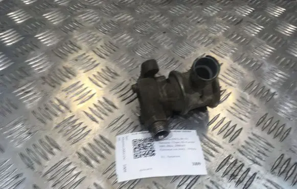 Seat Alhambra (Mk1) EGR valve 06A131351