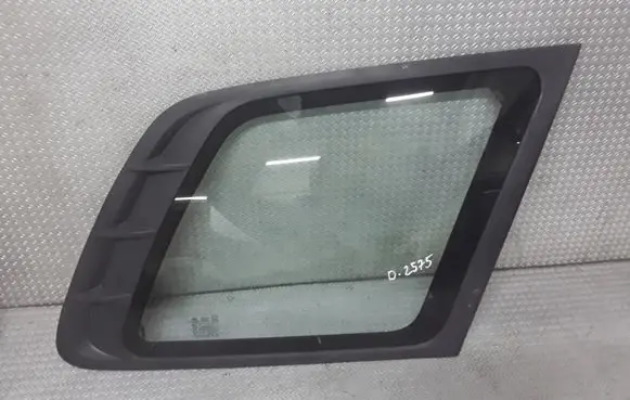 Hyundai Santa Fe Rear side window