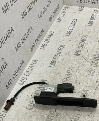 Mercedes-Benz ML W166 Tailgate handle with camera A1667500993