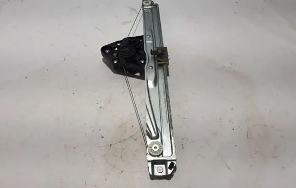 Mercedes-Benz Citan II W420 Front window lifting mechanism without motor A4207205700