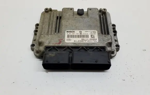 KIA Ceed Engine control unit/module 0281031496 391112A954 1039S73881
