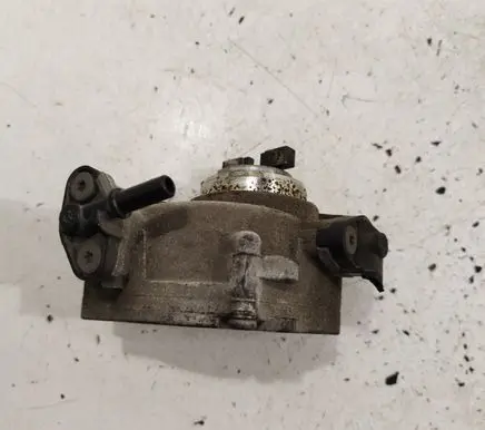 Volvo V50 Vacuum pump 9684786780