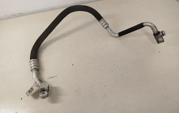 Audi A4 S4 B8 8K Air conditioning (A/C) pipe/hose 8T0260701C