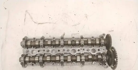 BMW 3 E90 E91 Camshaft 7797511