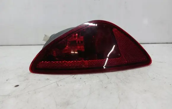 Renault Clio III Rear fog light 8200776054