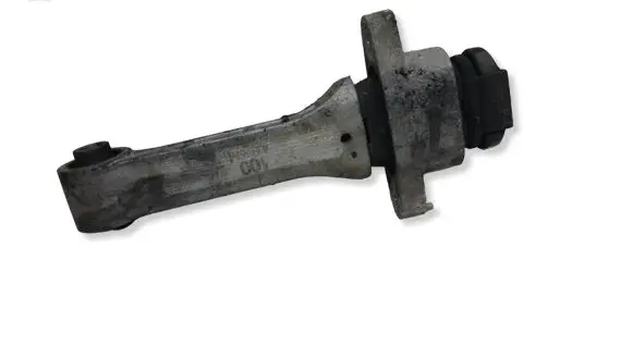 KIA Sportage Engine mount bracket 