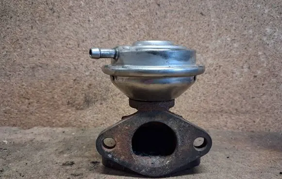 Audi A6 S6 C5 4B EGR valve 72167505 97T332 059131503