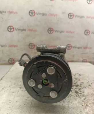 Peugeot Expert Air conditioning (A/C) compressor (pump) 9810349980