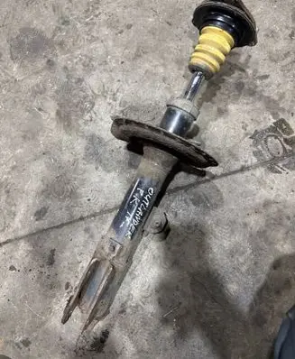 Mitsubishi Outlander Front shock absorber/damper 4060A665
