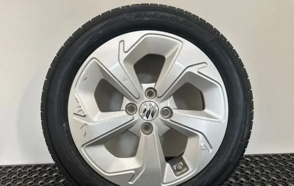 Suzuki Swift IV R16 alloy rim 69T5660