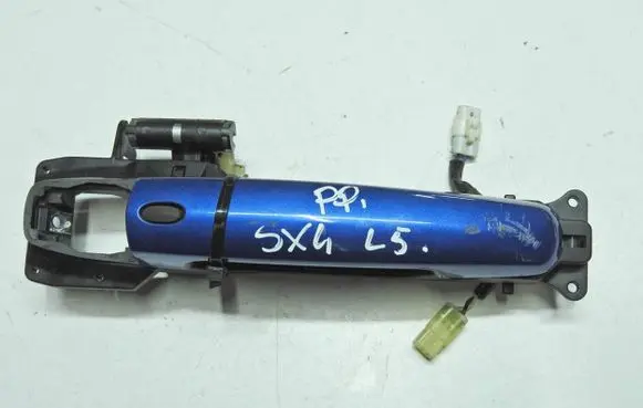 Suzuki SX4 Front door exterior handle