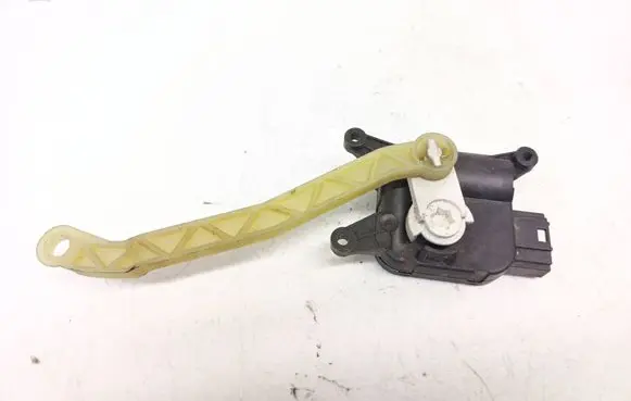 Volkswagen Golf V Air flap motor/actuator 1K1907511C 0132801340