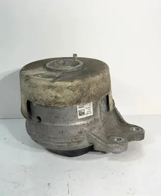 Mercedes-Benz GLC X253 C253 Engine mount bracket A2052407800