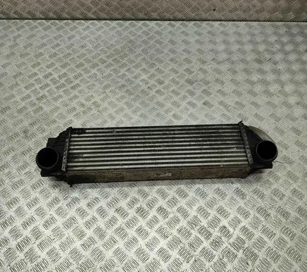 BMW 5 F10 F11 Intercooler radiator 7805629