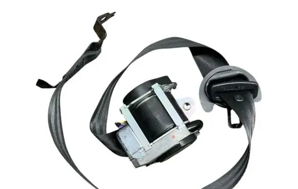 Seat Ibiza IV (6J,6P) Front seatbelt 6J4857705 6J4857705B