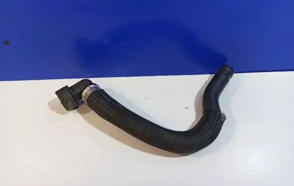 Volvo XC90 Engine coolant pipe/hose 30636934
